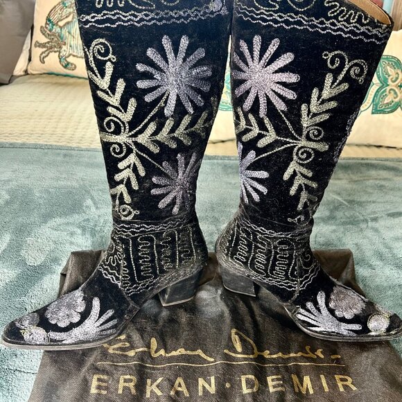 Erkan Demir - Artemis Black Velvet Boots w/ Stitched Embellishments -Sz. 38/ 7 - Picture 5 of 12